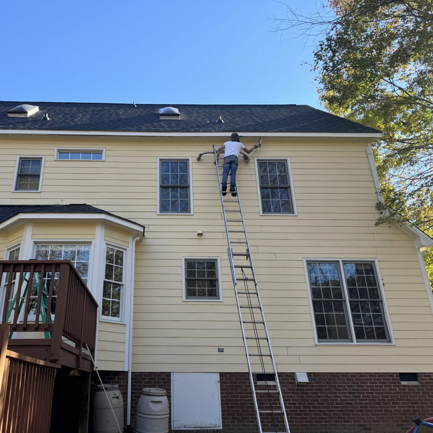 Kraig Caulking New Fascia and Soffit